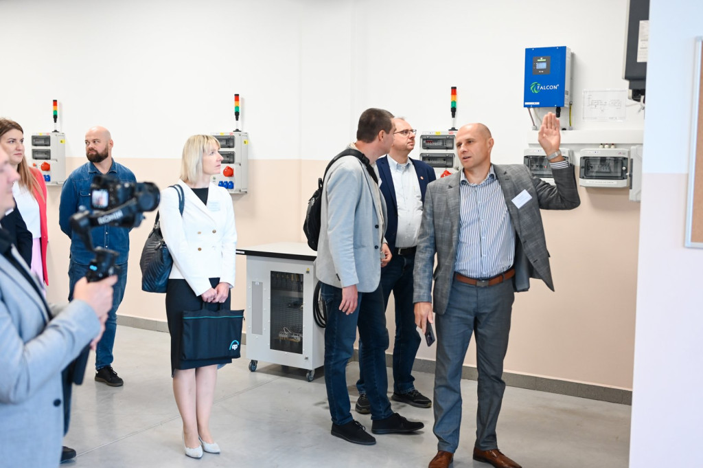 Konferencja nt. edukacji w branży elektrycznej