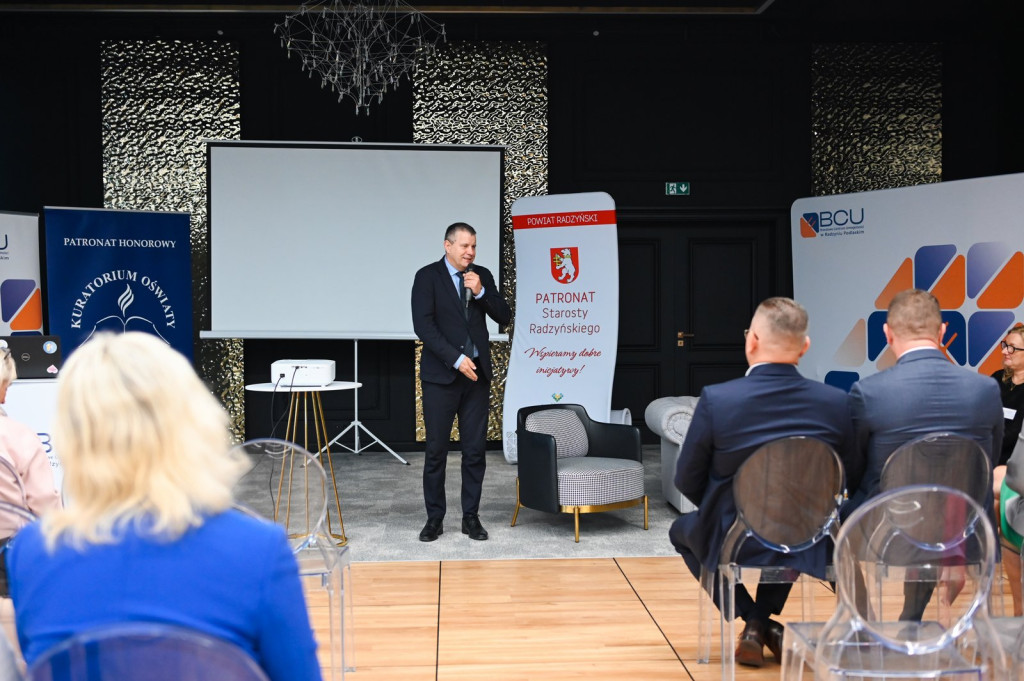 Konferencja nt. edukacji w branży elektrycznej