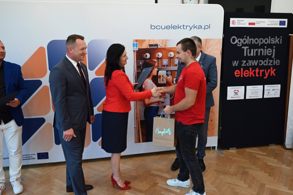 Ogólnopolski Turniej w Zawodzie Elektryk