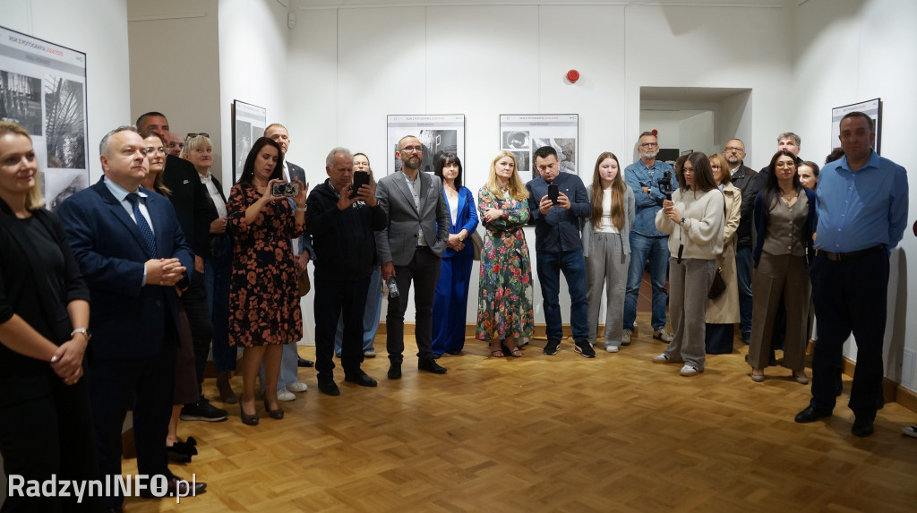 Wystawa zdjęć >>ROK z fotografią<<