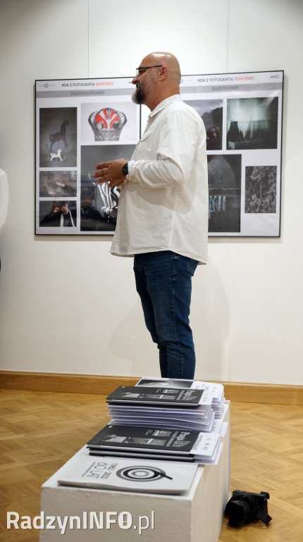 Wystawa zdjęć >>ROK z fotografią<<