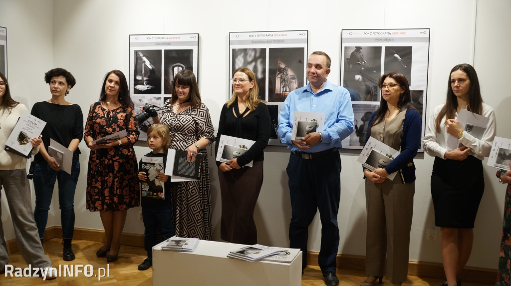 Wystawa zdjęć >>ROK z fotografią<<