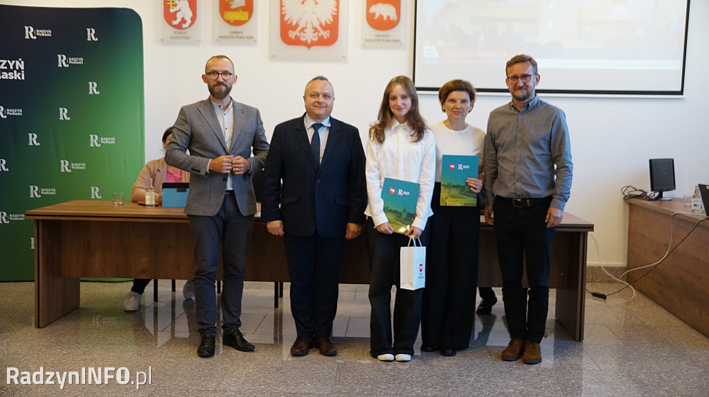 Wyróżnienia dla uczniów na sesji Rady Miasta