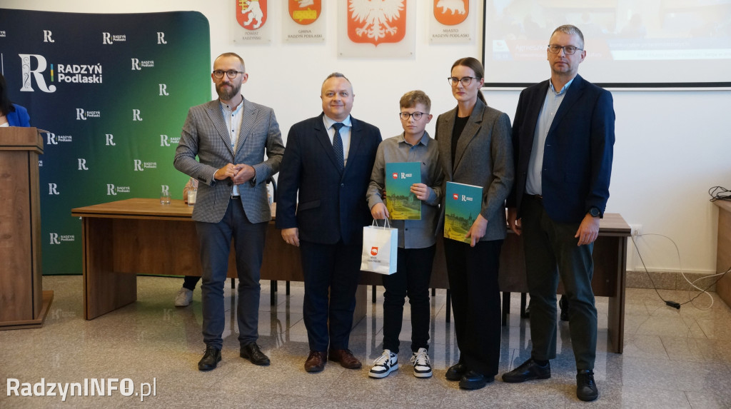 Wyróżnienia dla uczniów na sesji Rady Miasta