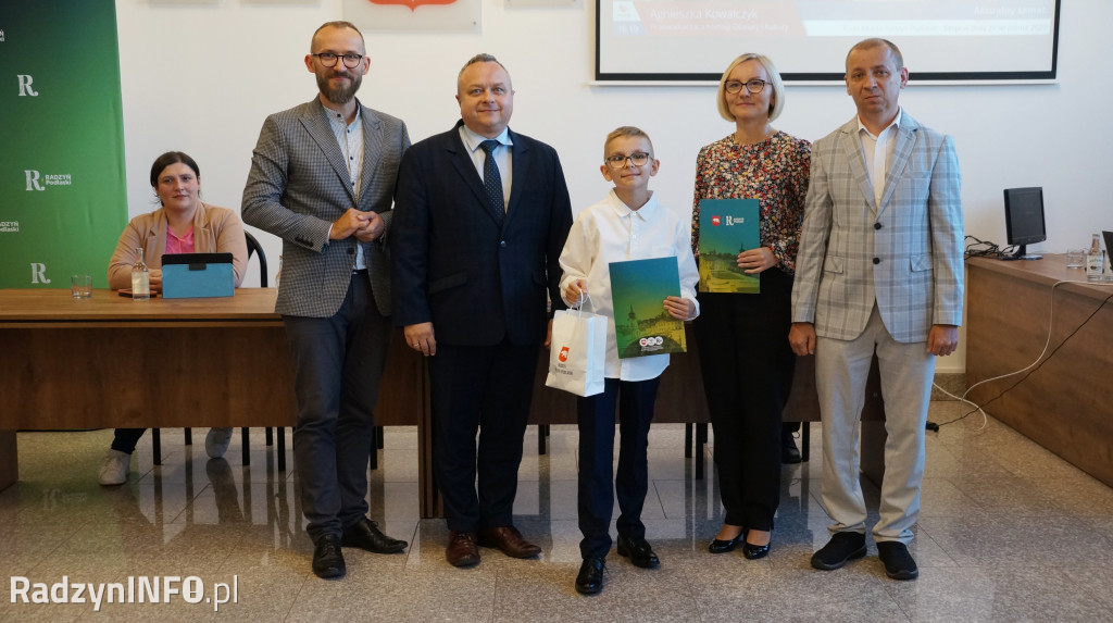 Wyróżnienia dla uczniów na sesji Rady Miasta