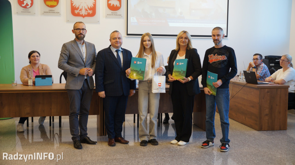 Wyróżnienia dla sportowców i trenerów na sesji RM