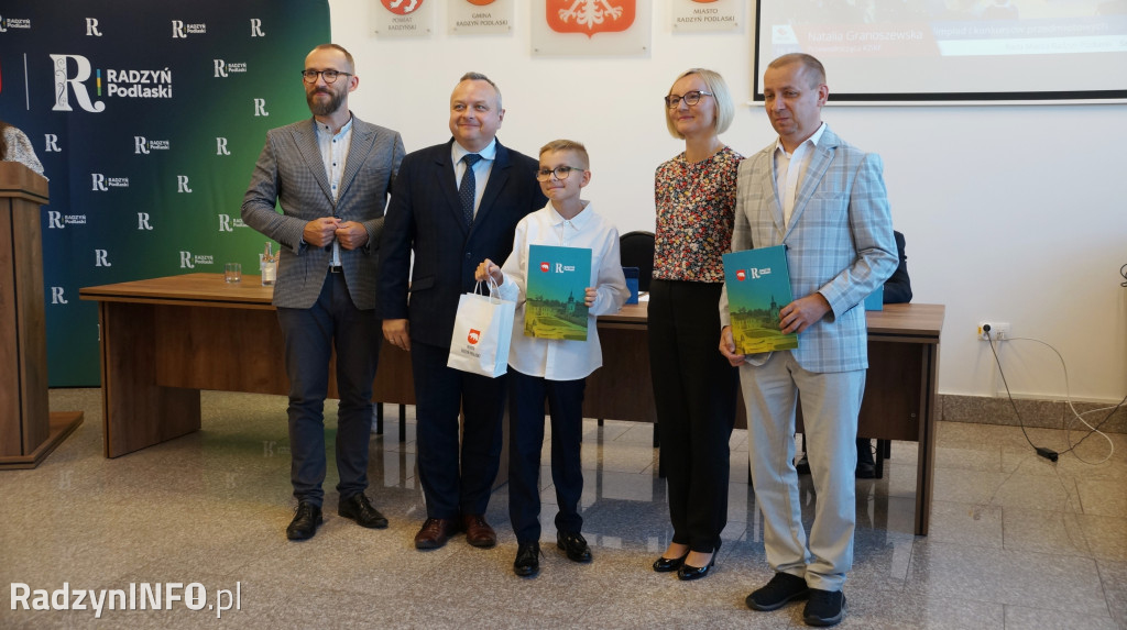 Wyróżnienia dla sportowców i trenerów na sesji RM