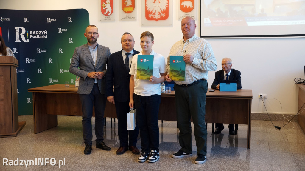 Wyróżnienia dla sportowców i trenerów na sesji RM