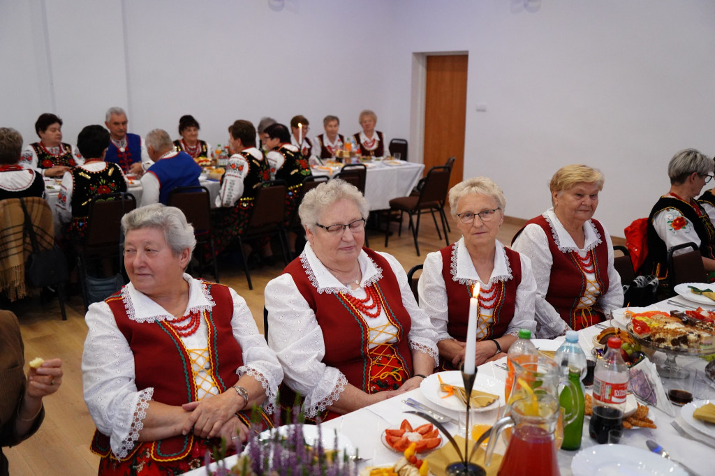 I Jesienne Spotkanie z Biesiadą w Derewicznej