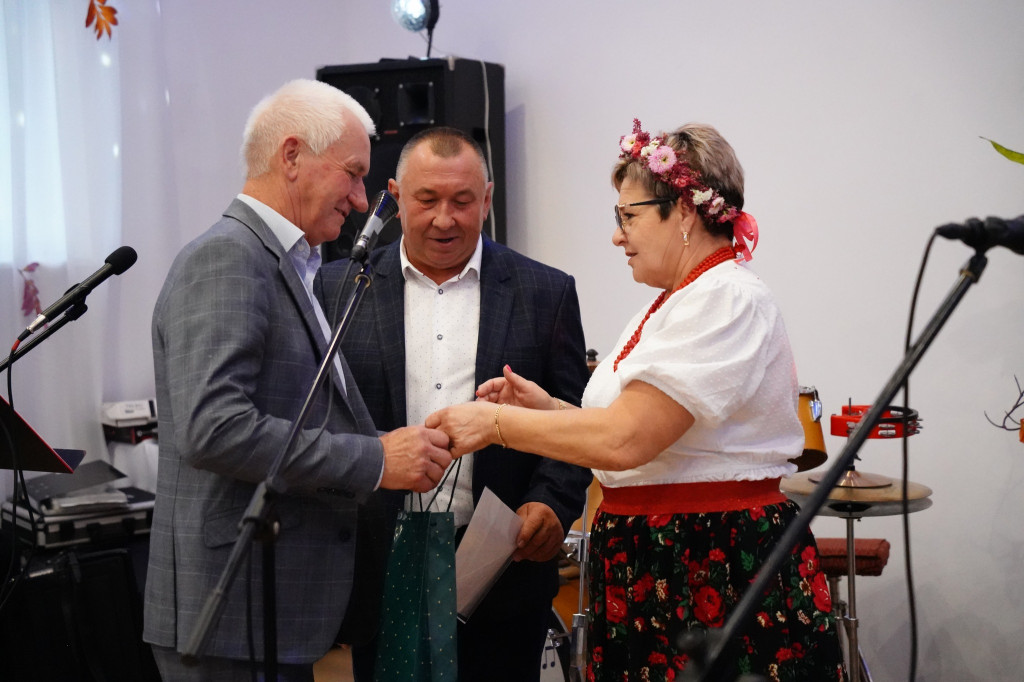 I Jesienne Spotkanie z Biesiadą w Derewicznej