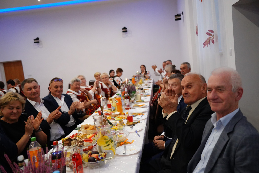 I Jesienne Spotkanie z Biesiadą w Derewicznej