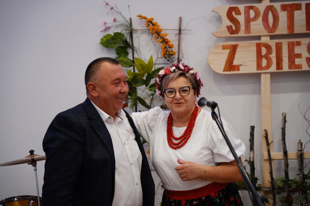 I Jesienne Spotkanie z Biesiadą w Derewicznej