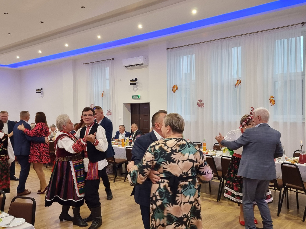 I Jesienne Spotkanie z Biesiadą w Derewicznej