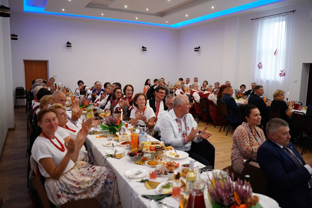 I Jesienne Spotkanie z Biesiadą w Derewicznej