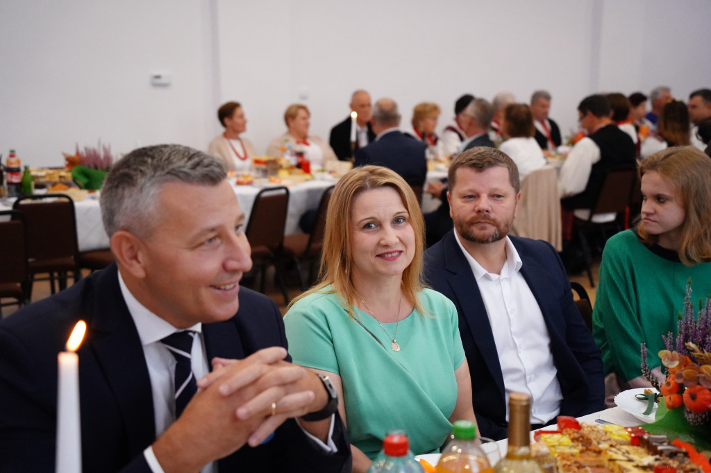 I Jesienne Spotkanie z Biesiadą w Derewicznej