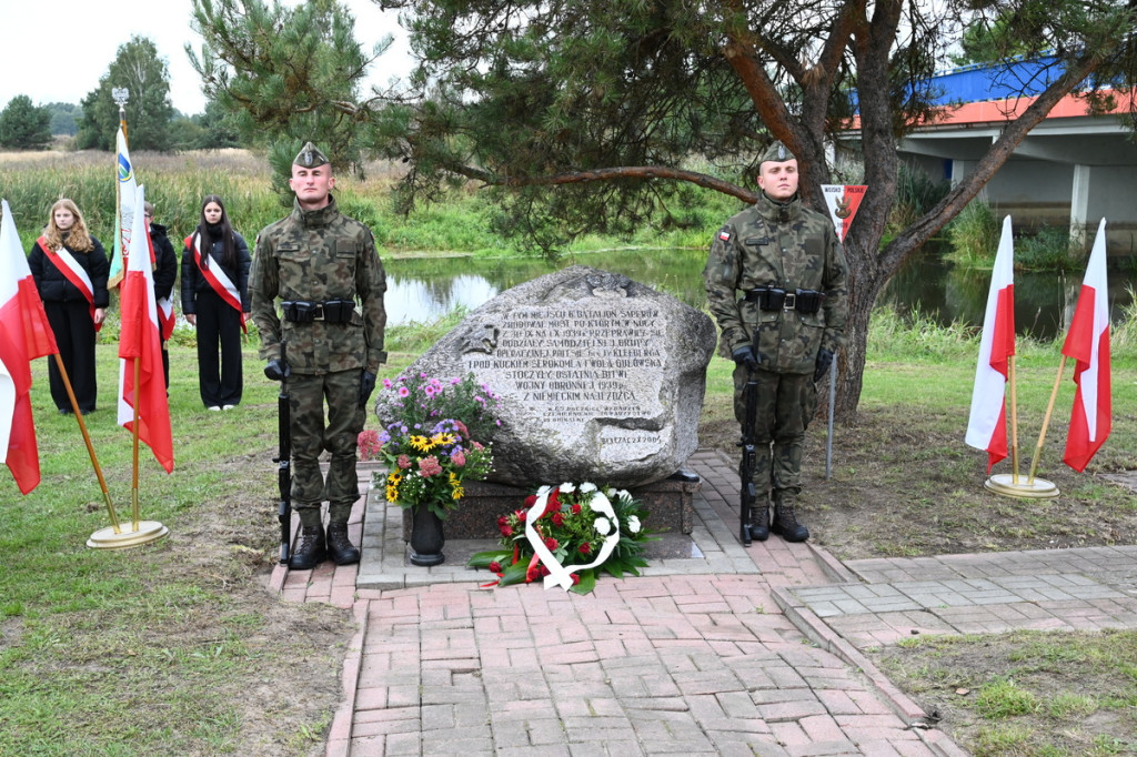 Uroczystość patriotyczna w Bełczącu