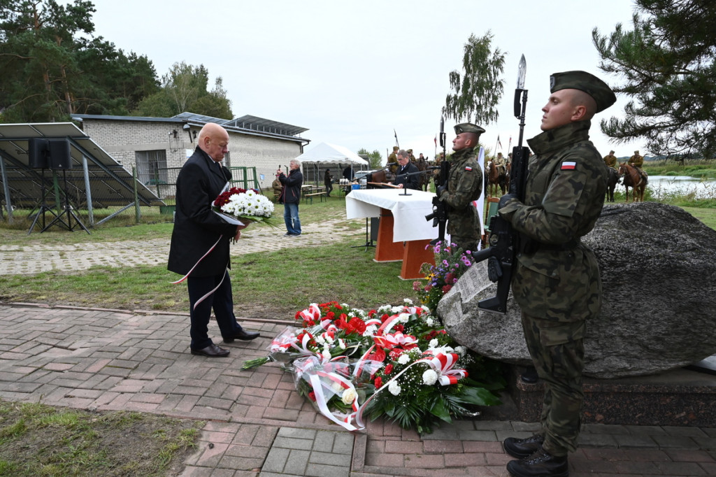 Uroczystość patriotyczna w Bełczącu