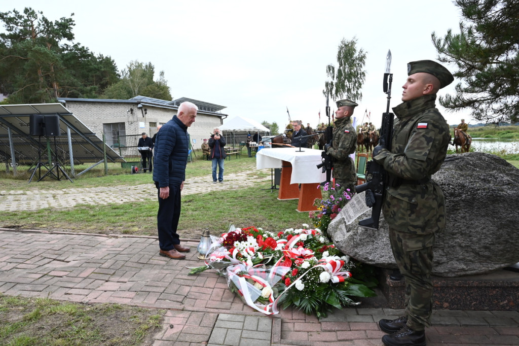 Uroczystość patriotyczna w Bełczącu