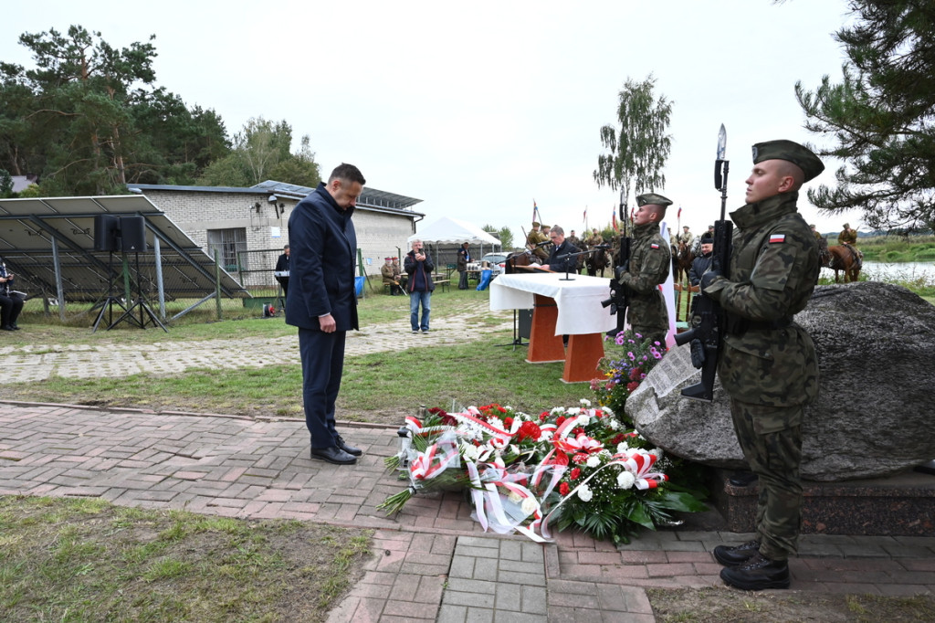 Uroczystość patriotyczna w Bełczącu