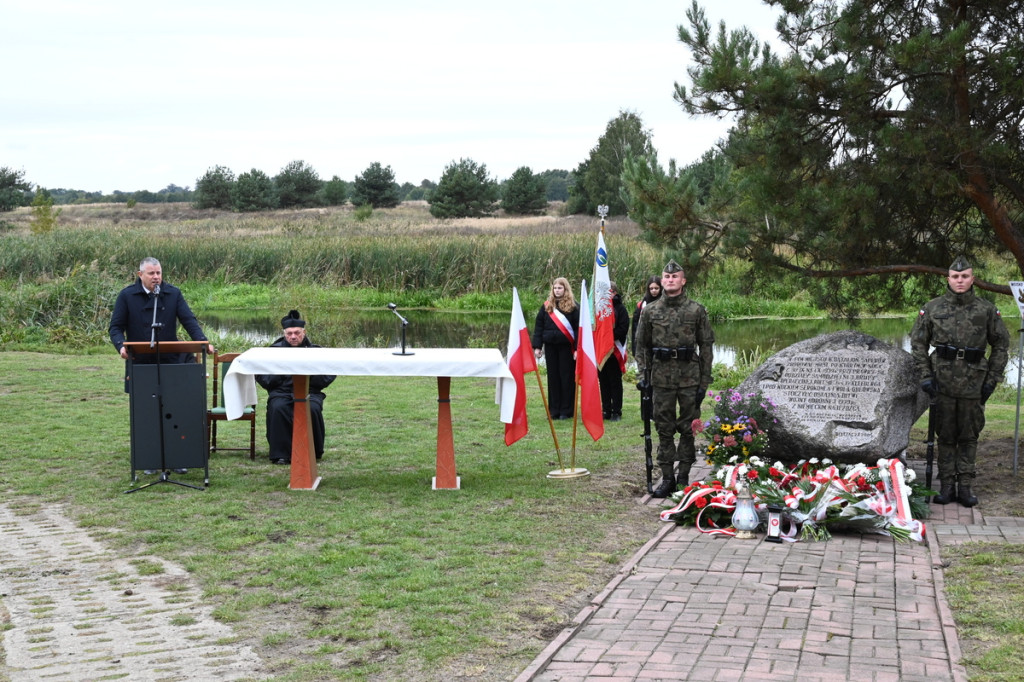Uroczystość patriotyczna w Bełczącu
