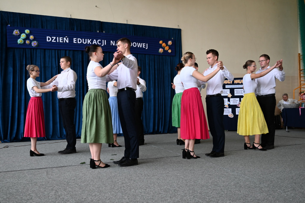 Dzień Edukacji Narodowej w ZSR w Woli Osowińskiej