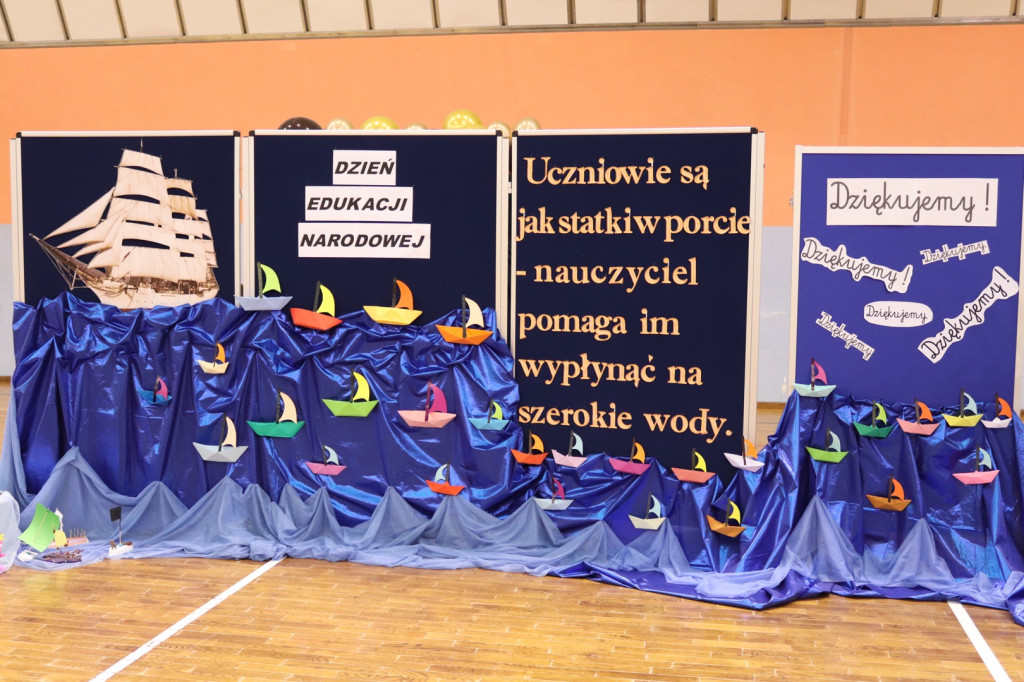 Dzień Nauczyciela w SP w Komarówce Podlaskiej