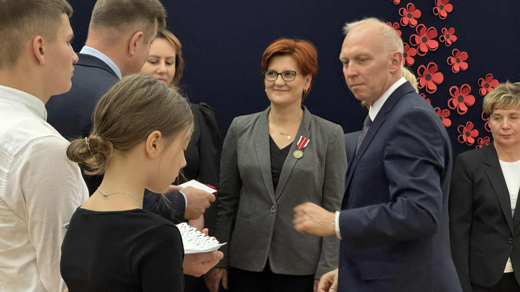 Nauczyciele z I LO odznaczeni