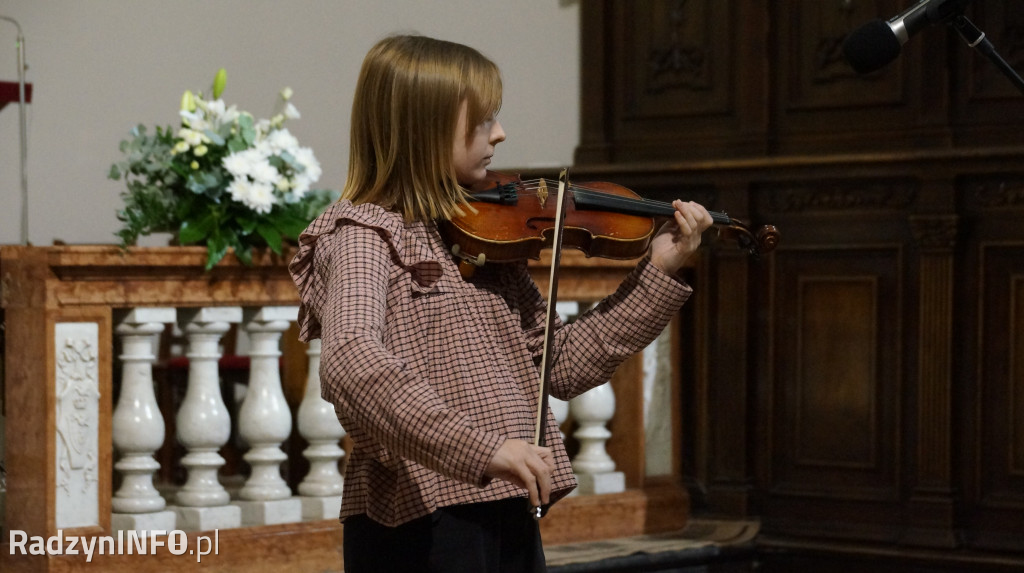 Koncert muzyki sakralnej w wykonaniu uczniów PSM