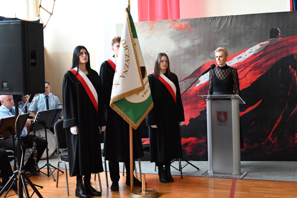 Uroczystość 65-lecia ZSR w Woli Osowińskiej