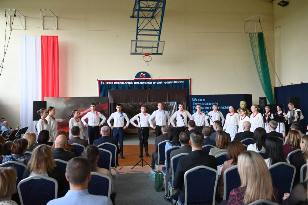 Uroczystość 65-lecia ZSR w Woli Osowińskiej