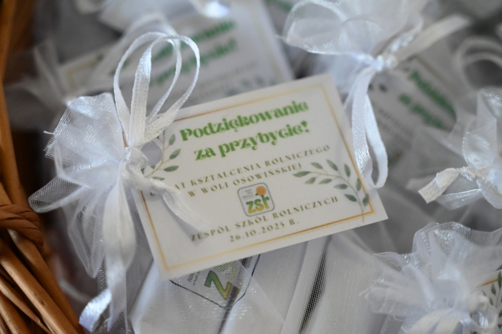 Uroczystość 65-lecia ZSR w Woli Osowińskiej