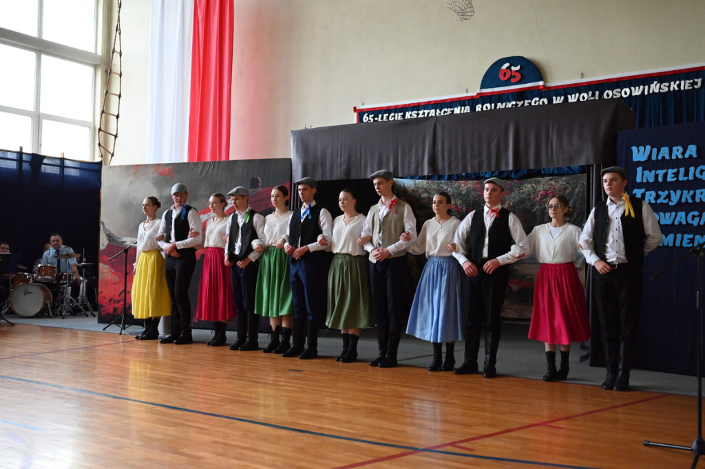 Uroczystość 65-lecia ZSR w Woli Osowińskiej