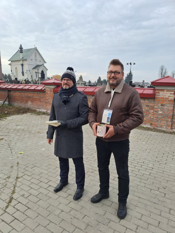 I Radzyńska Kwesta >>Ratujemy Zabytkowe Nagrobki<<