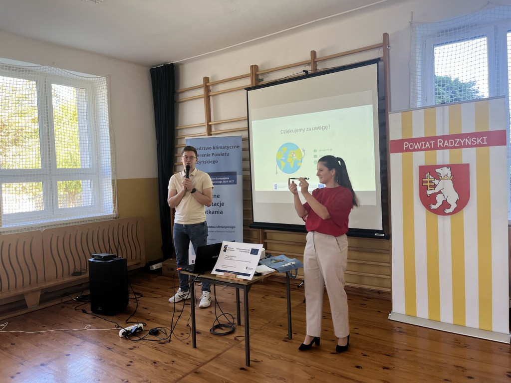 Seria spotkań edukacyjnych w szkołach