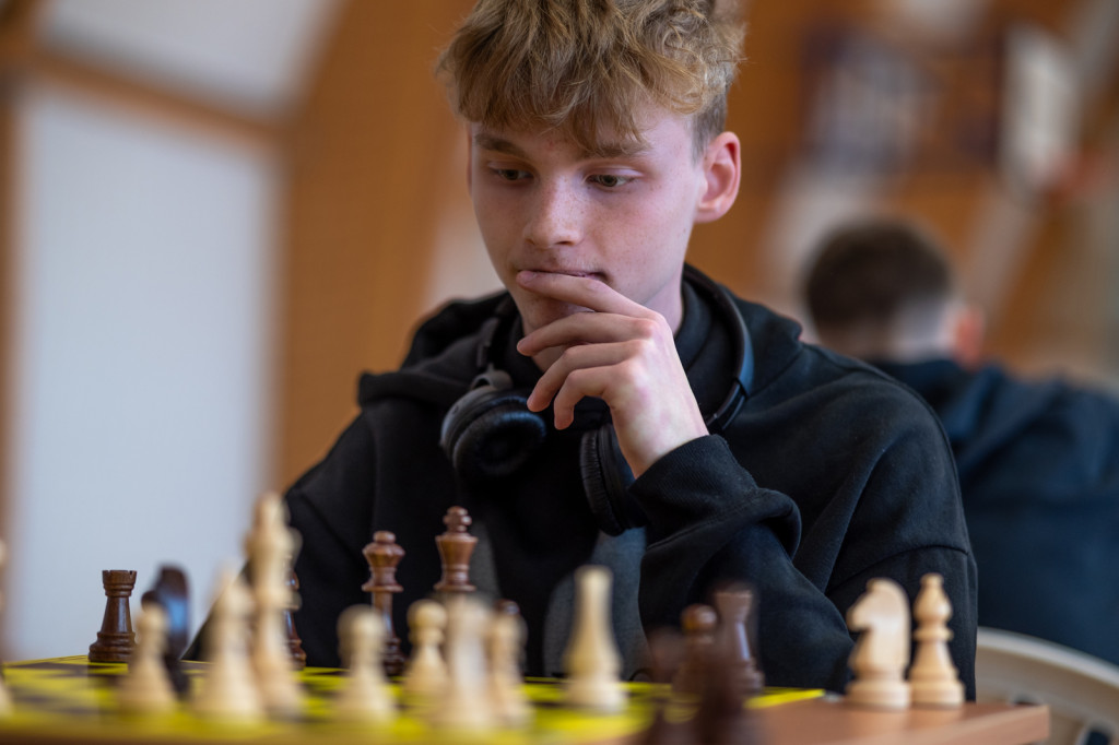 VI Mistrzostwa I LO w Szachach