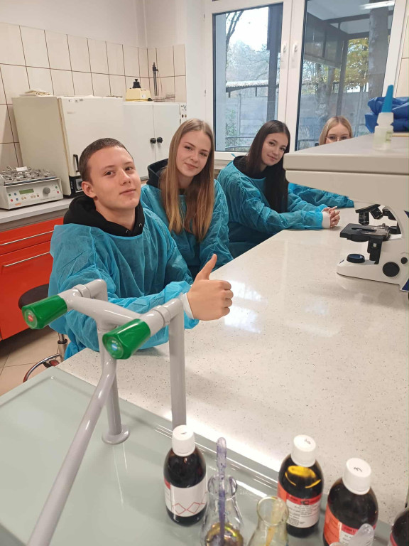 Uczniowie I LO na Festiwalu Nauki i Sztuki