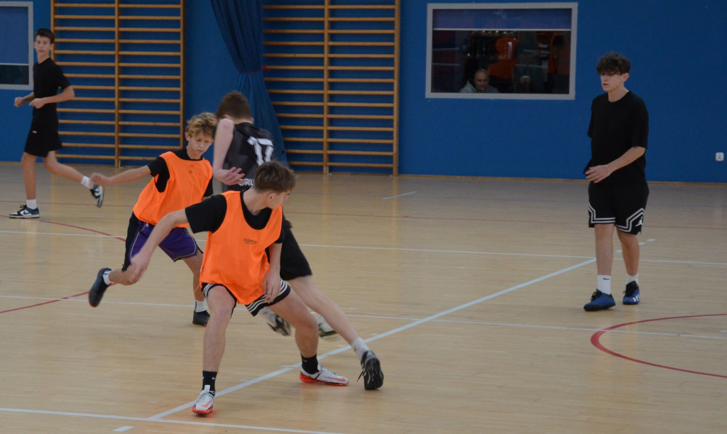 Listopadowy Turniej Piłki Nożnej w ZSP