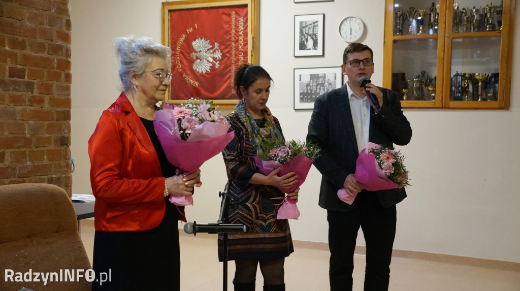 Promocja tomiku poezji Haliny Adamczuk