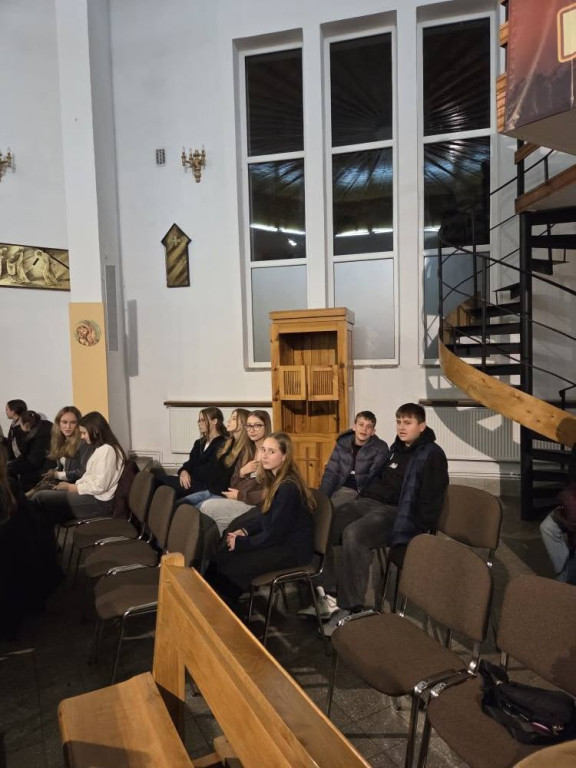 Nocne Czuwanie Młodych