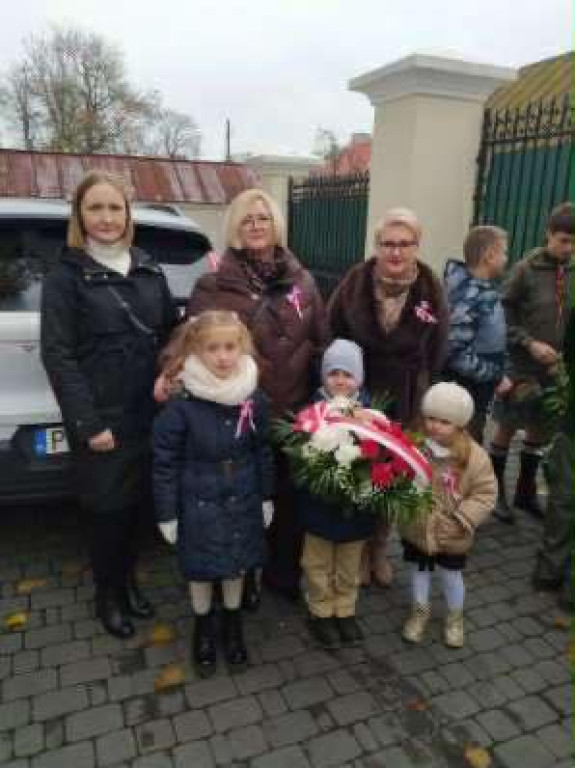 Święto Niepodległości w przedszkolu >>Kacperek<<