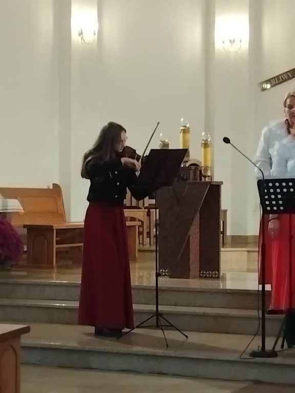 Zespoły z gminy Komarówka na koncercie w Stoczku