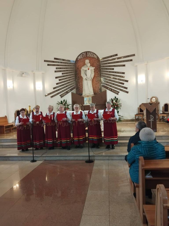 Zespoły z gminy Komarówka na koncercie w Stoczku