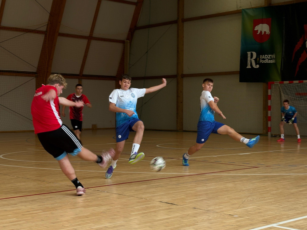 Radzyńscy ministranci na turnieju piłkarskim