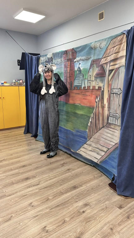 Spektakl o Piaście i Popielu w >>Kacperku<<