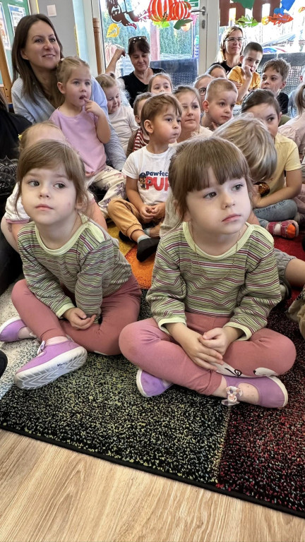 Spektakl o Piaście i Popielu w >>Kacperku<<