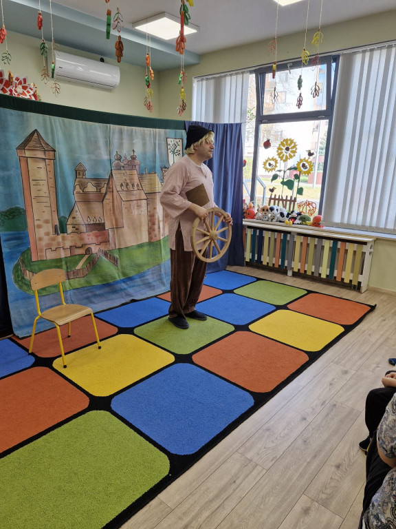 Spektakl o Piaście i Popielu w >>Kacperku<<