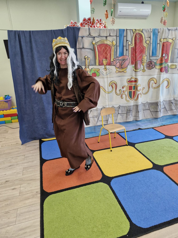 Spektakl o Piaście i Popielu w >>Kacperku<<