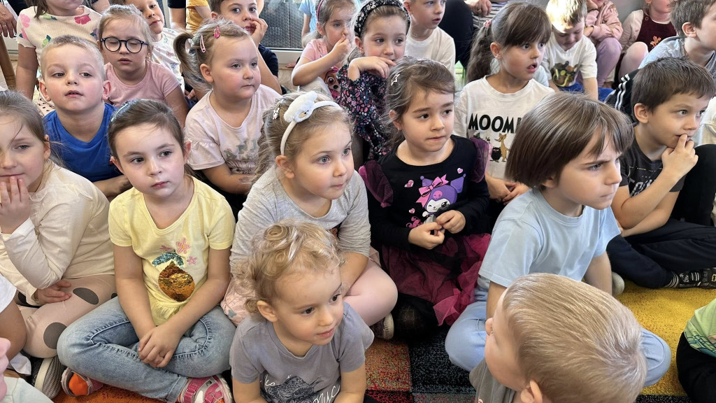 Spektakl o Piaście i Popielu w >>Kacperku<<