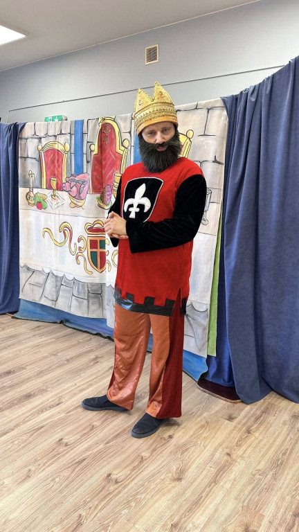 Spektakl o Piaście i Popielu w >>Kacperku<<