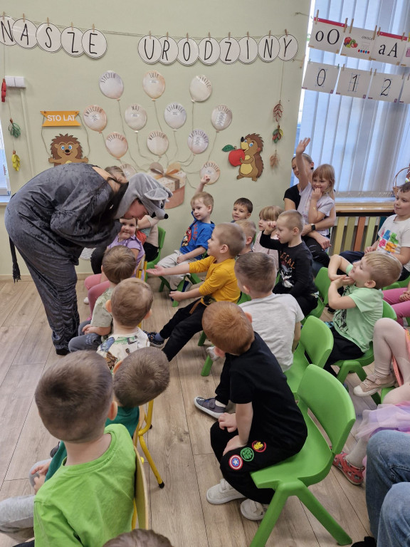 Spektakl o Piaście i Popielu w >>Kacperku<<